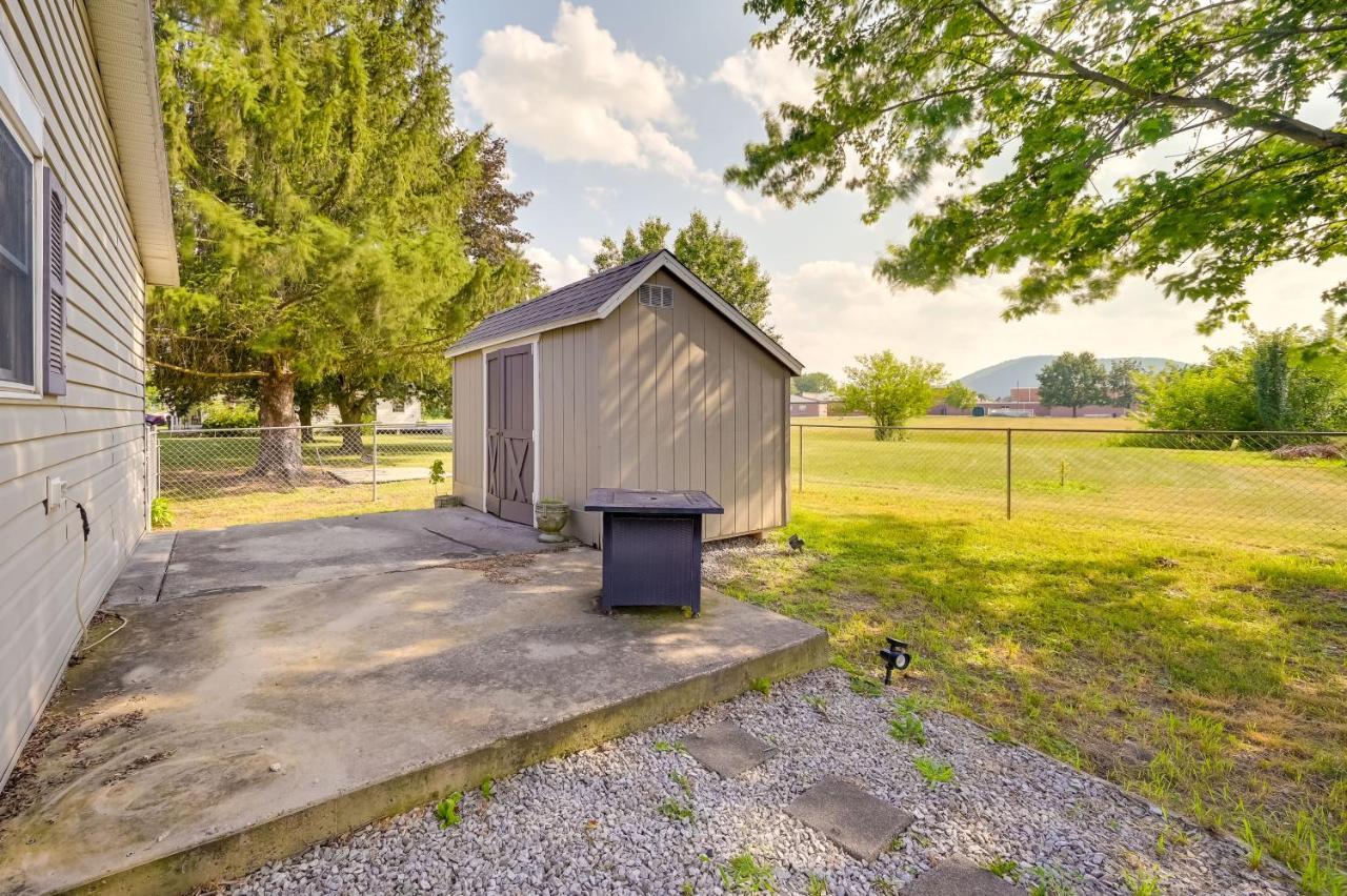 הוילה Cozy Fairfield Escape Near Historic Sites מראה חיצוני תמונה